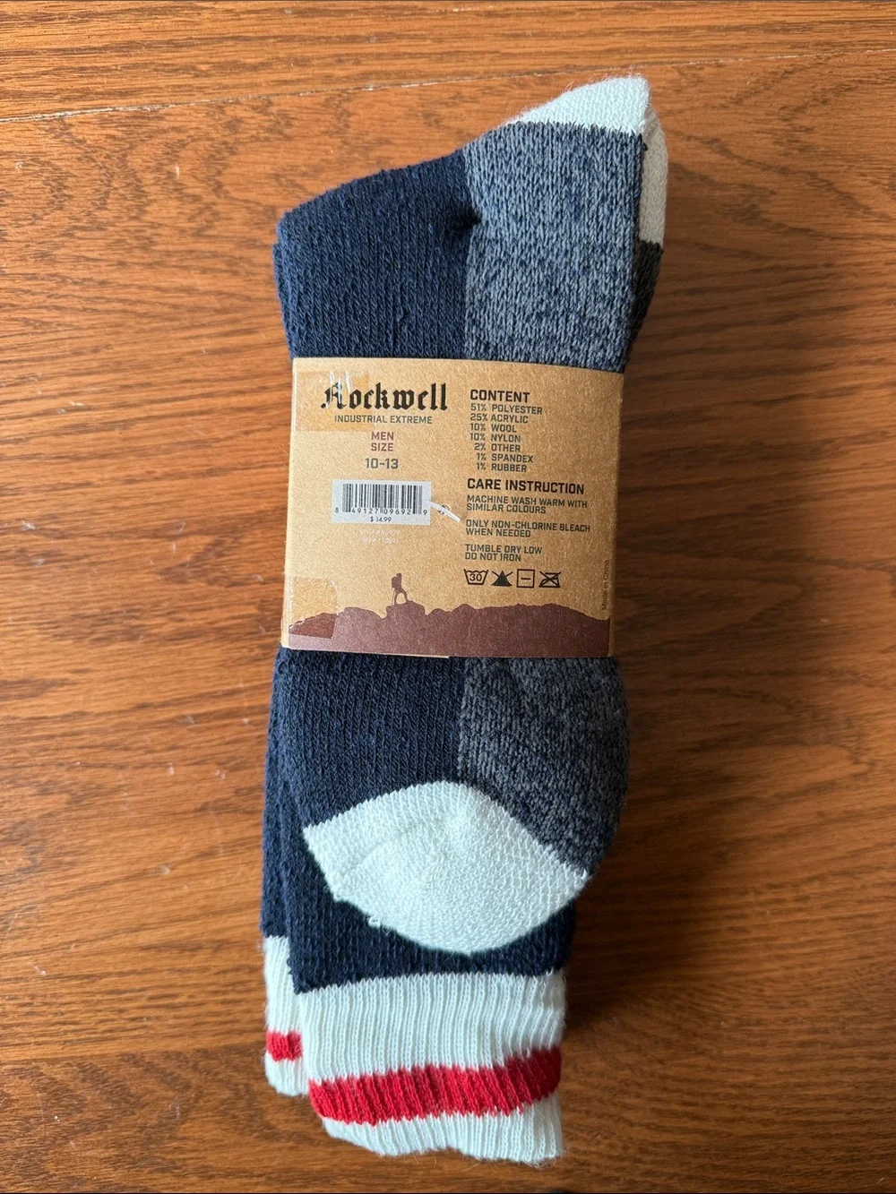 Rockwell Men’s Crew Socks in Navy & Light Blue with Red Stripe